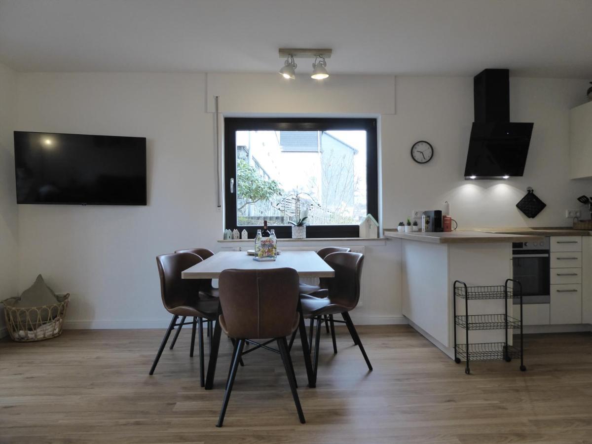 Dreamlounge Winterberg Ferienwohnung 5 Pers Wifi Balkon In Der City Экстерьер фото